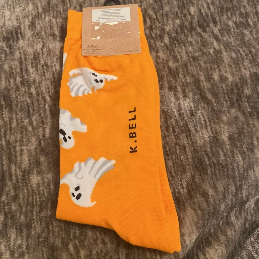 K Bell‎ Halloween All The Ghouls Love Me Ghost Socks Unisex